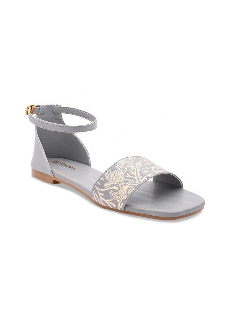 Stelatoes Women Grey Printed Open Toe Flats