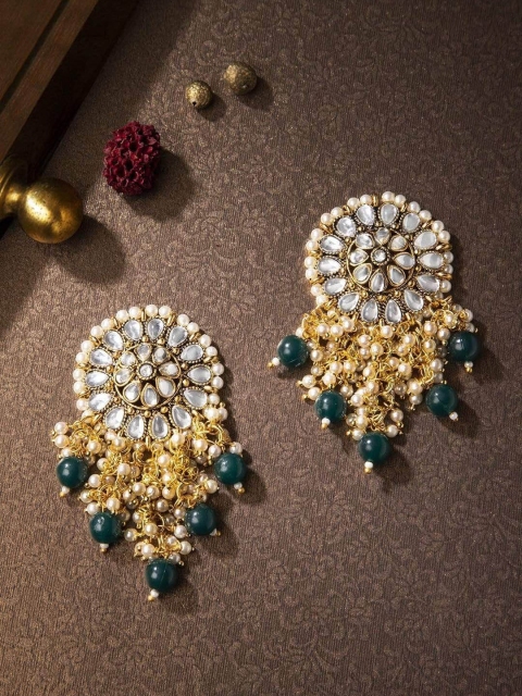 

Rubans Gold Contemporary Studs Earrings