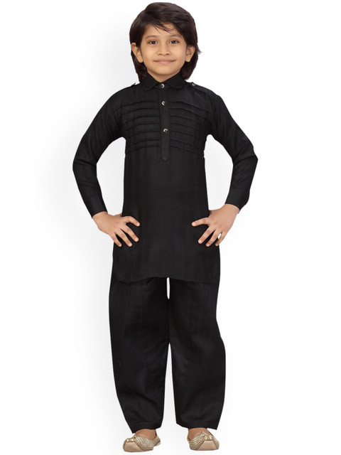 

LITTLE MAFIA BY Aarika Boys Black Solid Pure Cotton Kurti With Patiala
