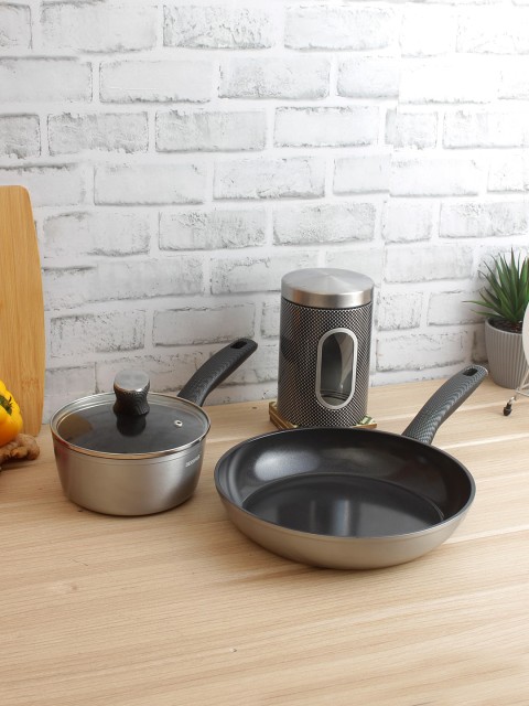 

BERGNER Silver-Toned Carbon TT Non-Stick Frypan With Canister 2.6 L