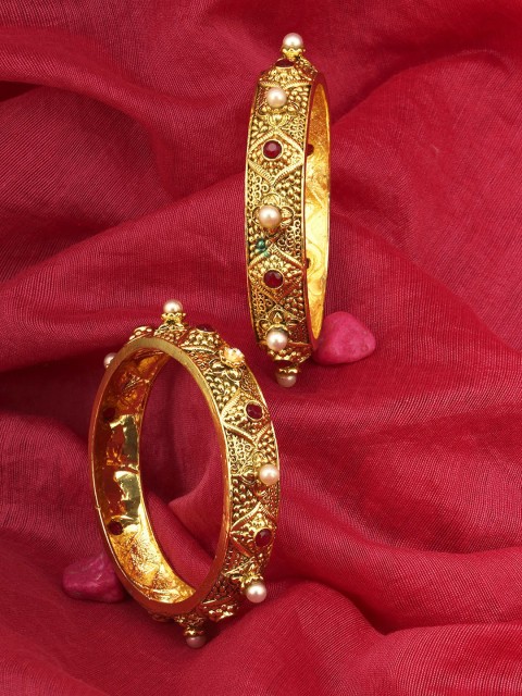 

Adwitiya Collection 24CT Gold Plated Red Stone & White Beaded Textured Bangles Set Of 2