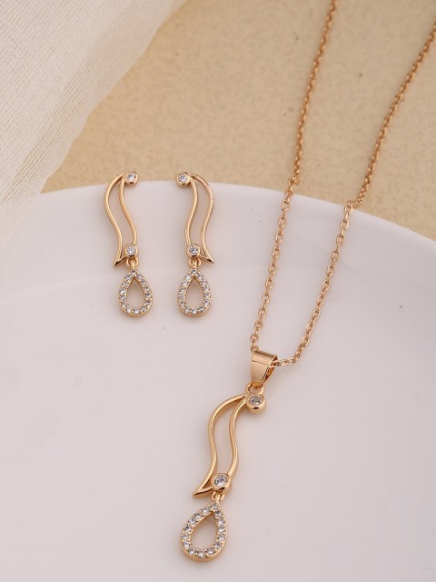 

Shoshaa Gold Plated White Stone Studded Handcrafted Western Necklace and Earrings Set