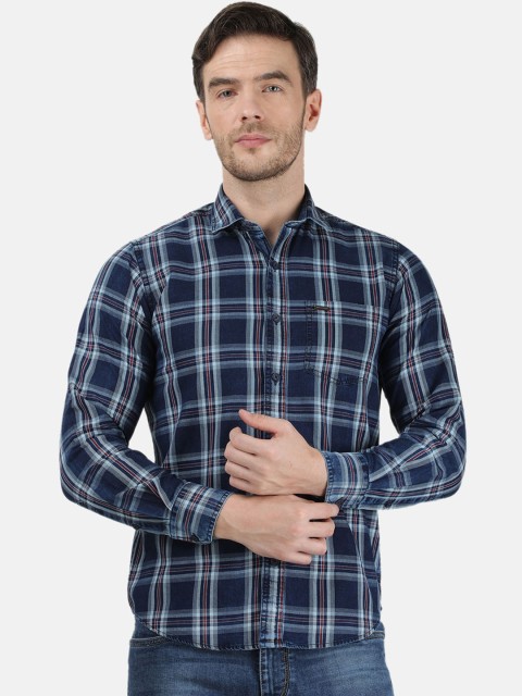 

Monte Carlo Men Navy Blue Checked Casual Shirt