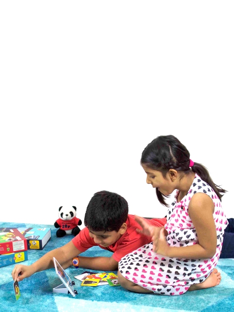 

Shifu Kids White & Red Wildlife Jeep Safari Augmented Reality Learning Toys