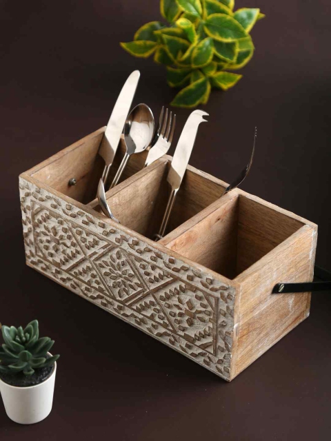 

Amoliconcepts Brown & White Carved Wooden Cutlery Holder