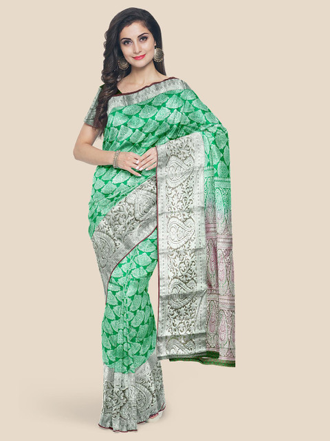

KLM Fashion Mall Green & Silver-Toned Woven Design Zari Silk Blend Kanjeevaram Saree