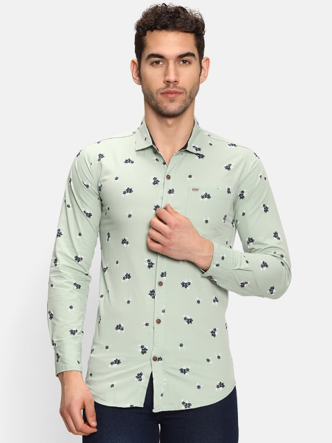 

V2 Value & Variety Men Green Floral Printed Casual Shirt