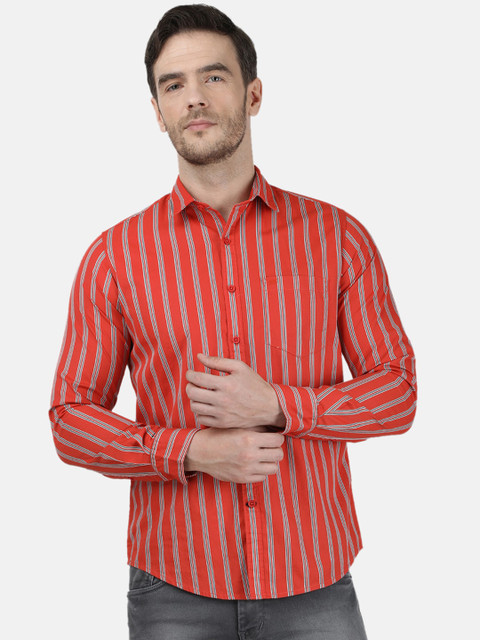 

Monte Carlo Men Orange Striped Casual Shirt