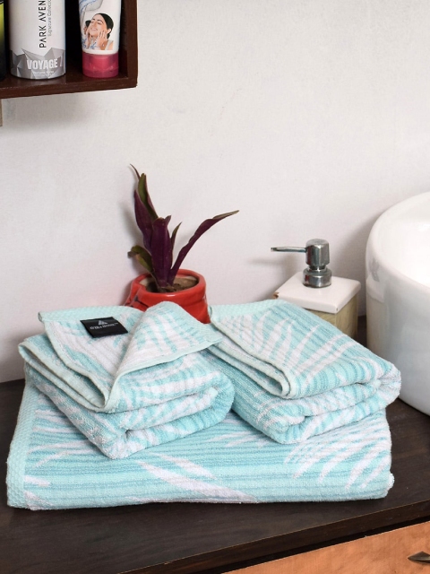 

AVI Living Set Of 3 Blue & White Printed Cotton 600 GSM Towels