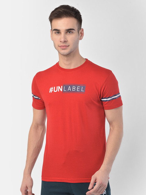 

COBB Men Red Solid Typography Printed Casual T-shirt