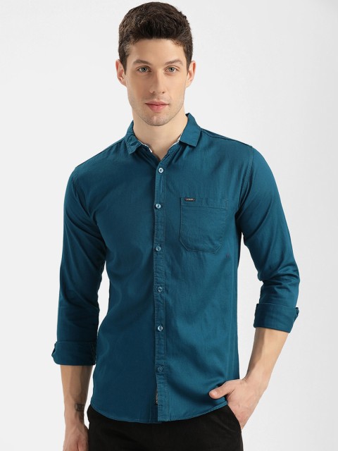 

V2 Value & Variety Men Teal Blue Casual Shirt
