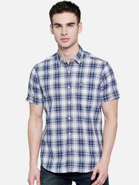 

Monte Carlo Men Blue Checked Casual Shirt