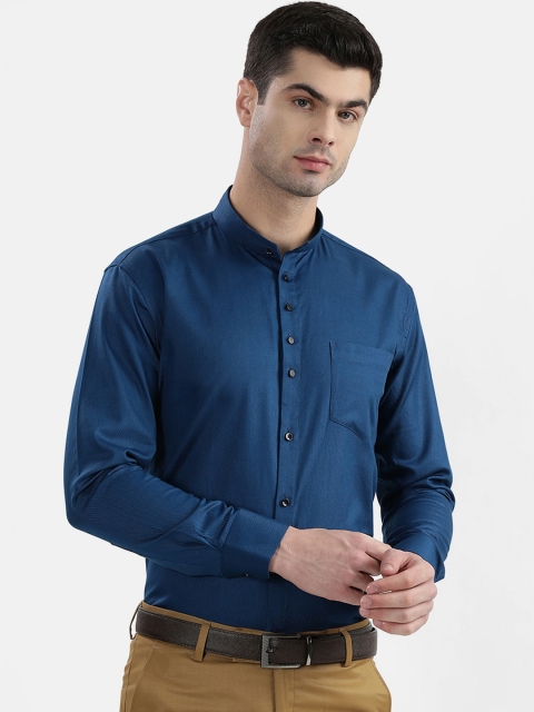 

V2 Value & Variety Men Blue Formal Shirt