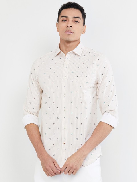 

max Men Yellow Slim Fit Striped Casual Shirt