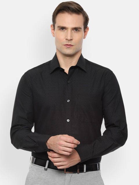 

Louis Philippe Men Black Slim Fit Printed Cotton Formal Shirt