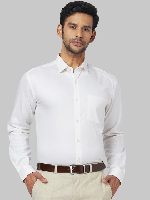 

Park Avenue Men Off White Slim Fit Formal Shirt
