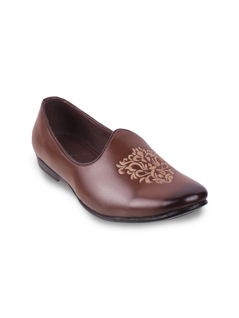 

WALKWAY Men Brown Ethnic Shoe-Style Sandals