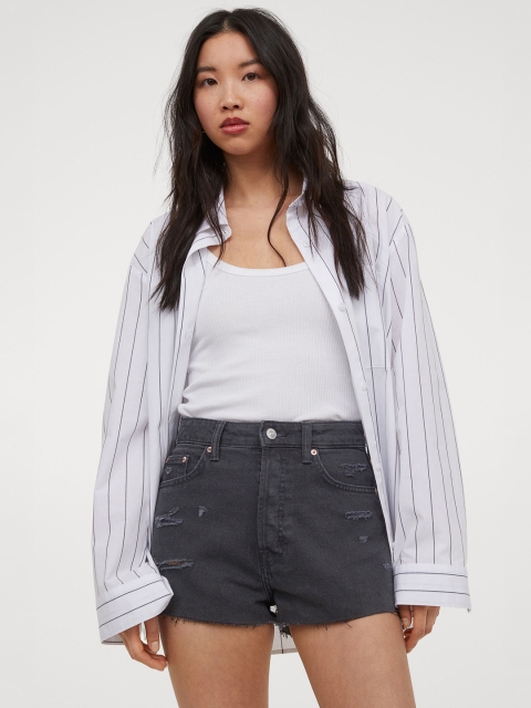 

H&M Women Black Solid Slim High Denim Shorts