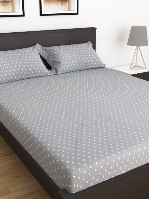

Home Centre Grey & White Geometric 150 TC 3 King Bedsheet with Pillow Covers