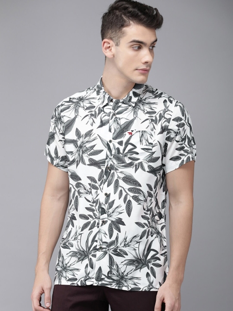 

THE BEAR HOUSE Men White Slim Fit Printed Casual Shirt