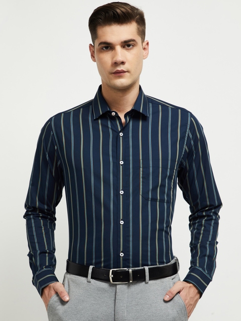 

max Men Blue Slim Fit Striped Casual Shirt