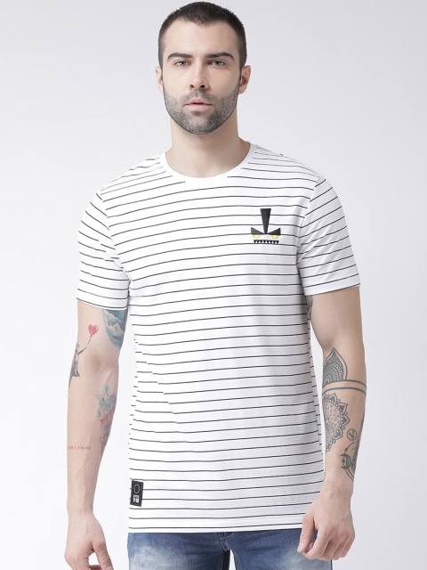 

Rex Straut Jeans Men White & Black Striped Slim Fit T-shirt