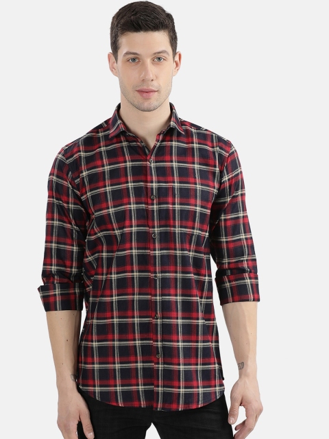 

V2 Value & Variety Men Red Checked Casual Shirt