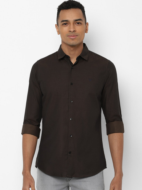 

Solly Sport Men Brown Slim Fit Casual Shirt