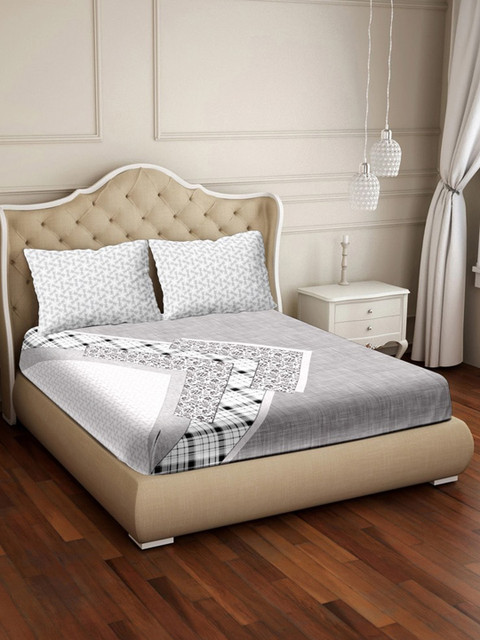 

BELLA CASA Grey & White Geometric 250 TC King Bedsheet with 2 Pillow Covers