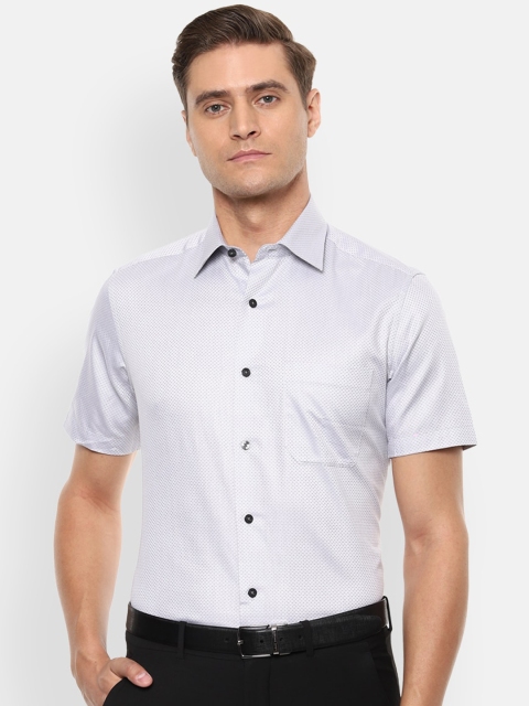 

Louis Philippe Men Grey Checked Casual Shirt