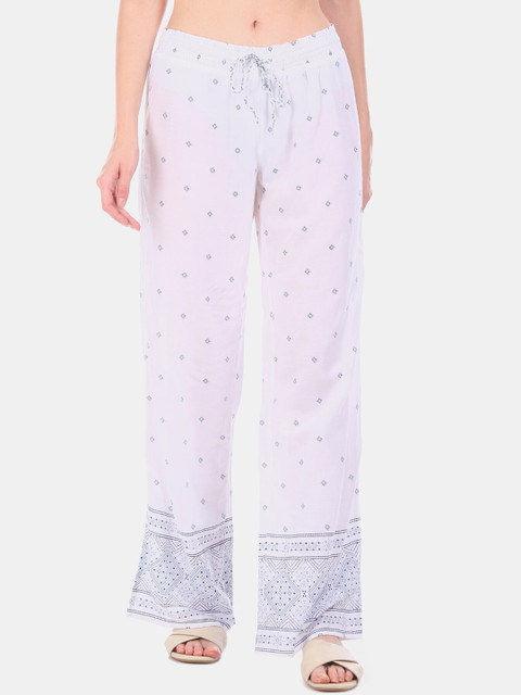 

GAP Women White Printed Parallel Trousers