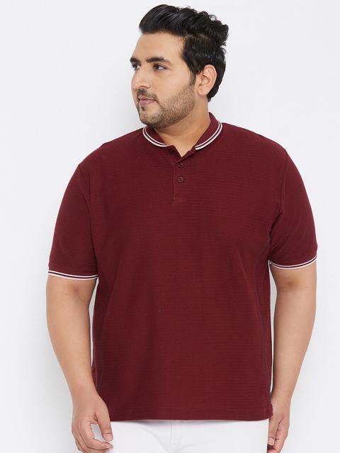 

Instafab Plus Men Maroon V-Neck T-shirt