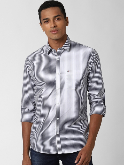 

Peter England Casuals Men Grey Slim Fit Vertical Striped Casual Shirt