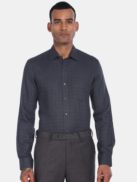 

Arrow Men Navy Blue Slim Fit Windowpane Checks Checked Casual Shirt