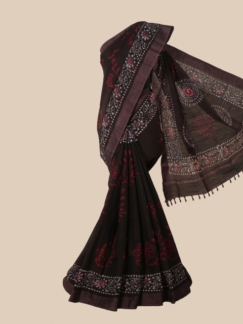

Pothys Brown & White Batik Jute Cotton Saree