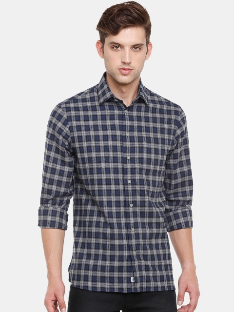 

Double Two Men Blue Slim Fit Checked Casual Shirt