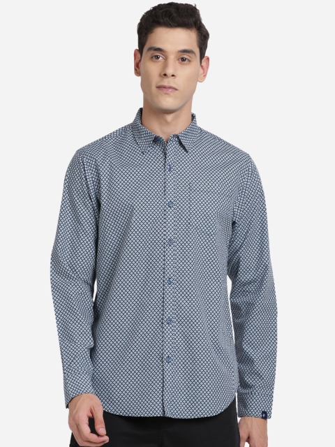 

Breakbounce Men Teal Blue & Navy Blue Slim Fit Printed Cotton Casual Shirt