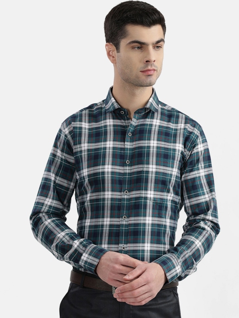 

V2 Value & Variety Men Green Slim Fit Tartan Checks Formal Shirt