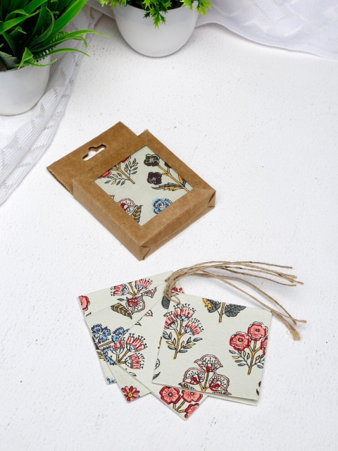

Fabindia Set Of 10 Cream-Coloured & Red Mughal Printed Gift Tags
