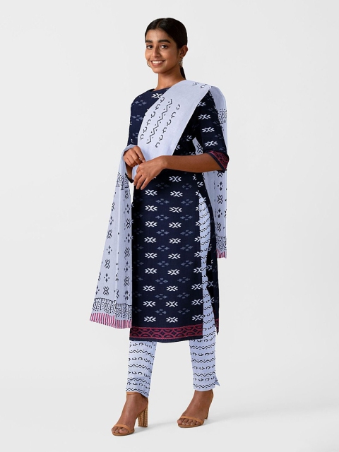 

Taneira Blue & White Printed Pure Cotton Unstitched Dress Material