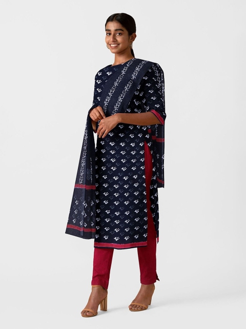 

Taneira Navy Blue & White Printed Pure Cotton Unstitched Dress Material