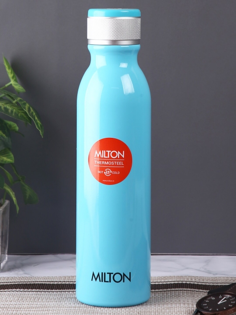 

Milton Unisex Blue Solid Rhytm-900 Thermosteel Hot & Cold Vacuum Insulated Water Bottle With Wireless Speaker