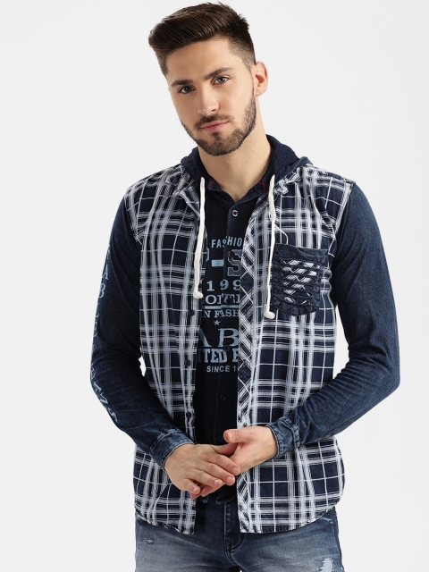 

V2 Value & Variety Men Navy Blue & White Checked Cotton Casual Shirt