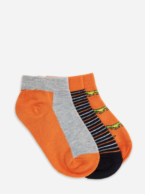 

Pantaloons Junior Boys Pack Of 3 Assorted Ankle-Length Socks
