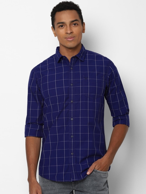 

Solly Jeans Co Men Blue Windowpane Checked Cotton Casual Shirt