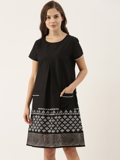 

Bannos Swagger Black Printed Cotton Nightdress