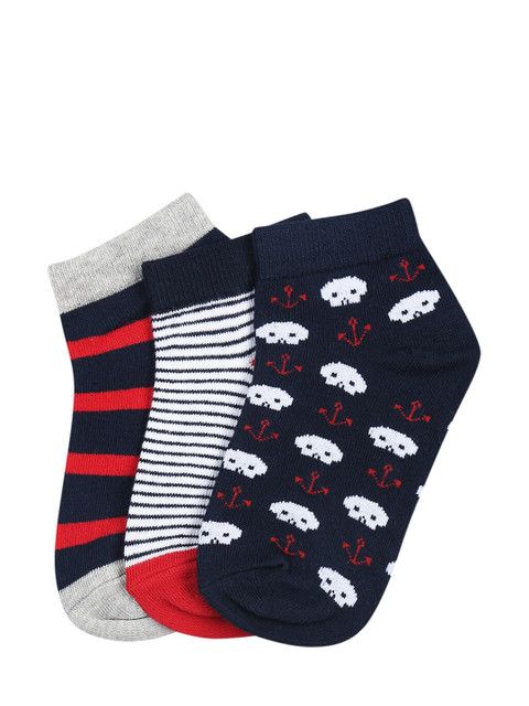 

Pantaloons Junior Boys Pack Of 3 Assorted Ankle-Length Cotton Socks