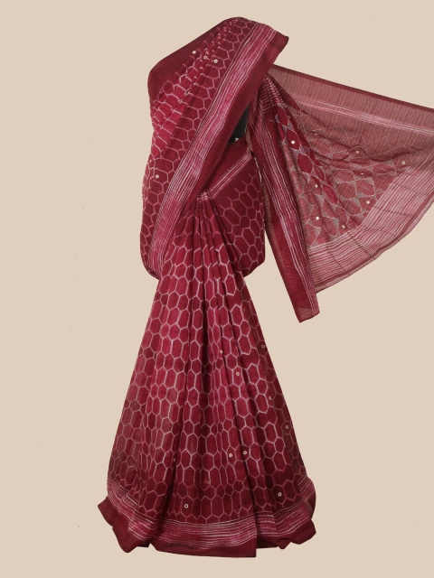 

Pothys Magenta & Off White Cotton Blend Saree