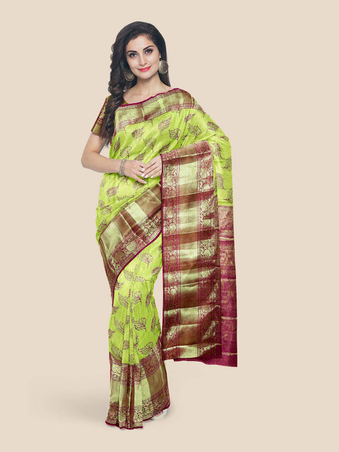 

KLM Fashion Mall Green & Purple Floral Silk Blend Kanjeevaram Saree