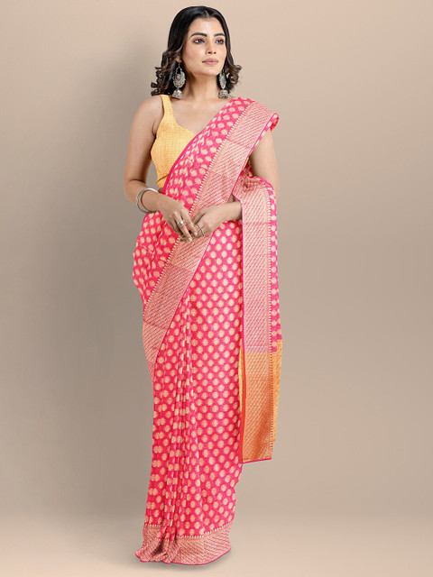 

BharatSthali Magenta & Gold-Toned Floral Zari Silk Cotton Banarasi Saree